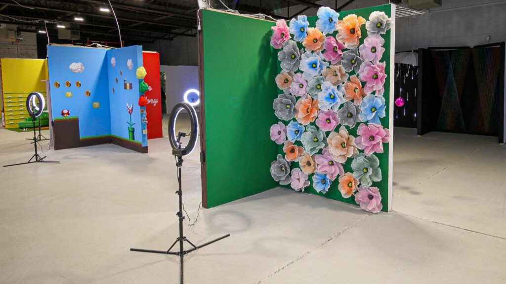 Inside Calgary Selfie Museum